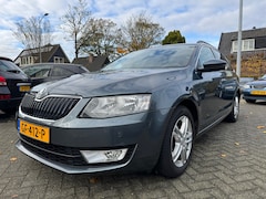 Skoda Octavia Combi - 1.2 TSI Greentech Ambition Apk 27/12/26, Airco, Cruise, Navi, Nap, Trekhaak