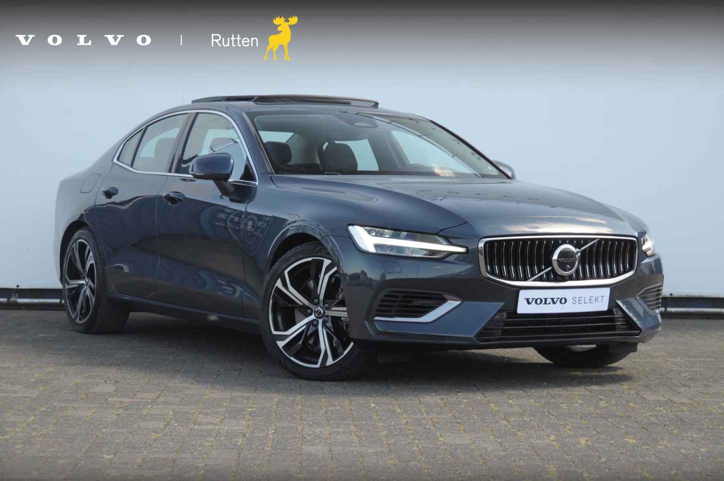 Volvo S60 - T6 350PK Automaat Recharge Ultimate Bright / Head-up display / Harman Kardon audio / Panor - AutoWereld.nl