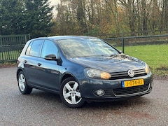 Volkswagen Golf - 1.2 TSI Trendline BlueMotion /Airco/Stoelverwarming/
