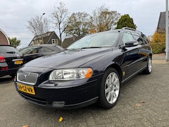 Volvo V70 - 2.4 Edition II Apk 30/6/26, 170pk, Airco, Cruise, Leder, Nap, Trekhaak
