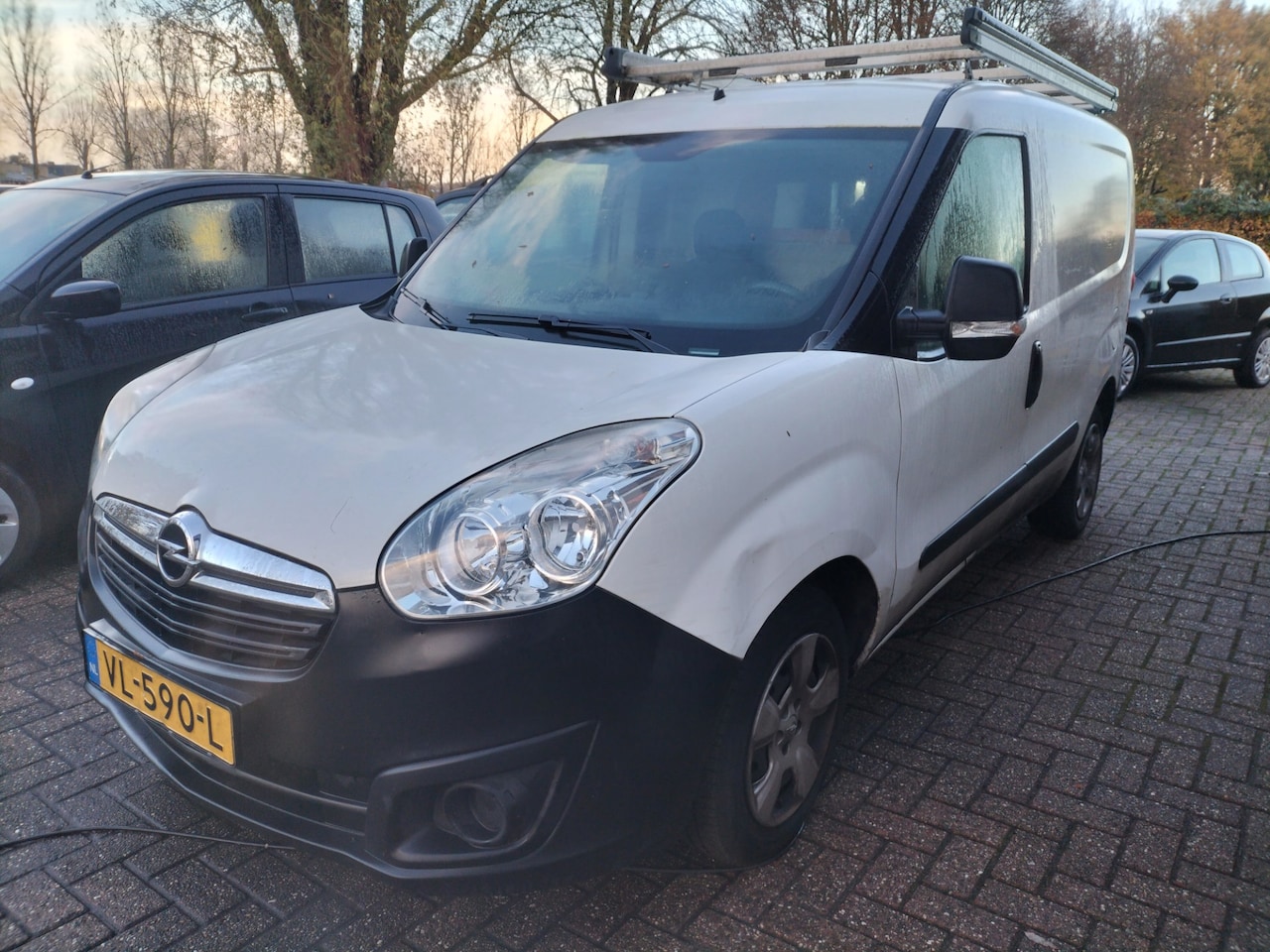 Opel Combo - 1.3 CDTi L1H1 ecoFLEX 1.3 CDTi L1H1 ecoFLEX - AutoWereld.nl