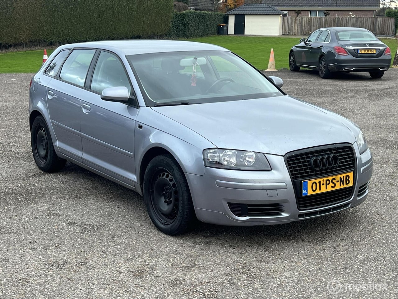 Audi A3 Sportback - 1.6 - AutoWereld.nl