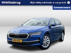 Skoda Octavia Combi - 1.5 TSI MHEV 115PK Business Edition / Fabrieksgarantie tm 2028 / Panoramadak / Zwenkbare T