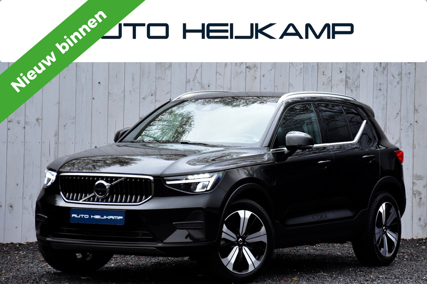 Volvo XC40 - 1.5 T4 Plug-in hybrid Plus Bright | 360° Camera | Trekhaak | Pilot Assist | - AutoWereld.nl