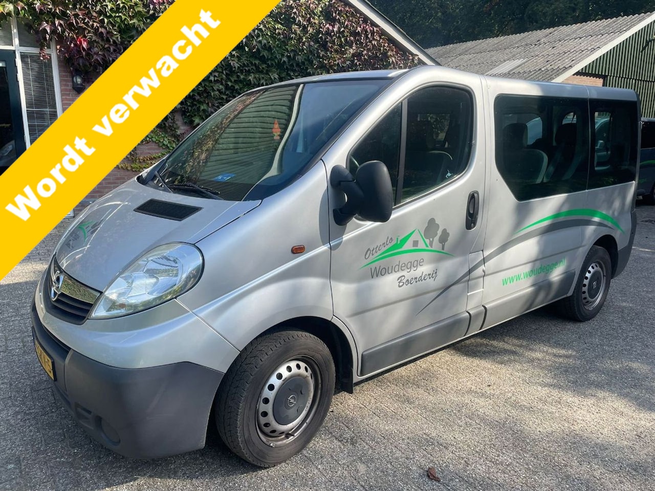 Opel Vivaro Combi - 2.0i L1 H1 2.0i L1H1 - AutoWereld.nl