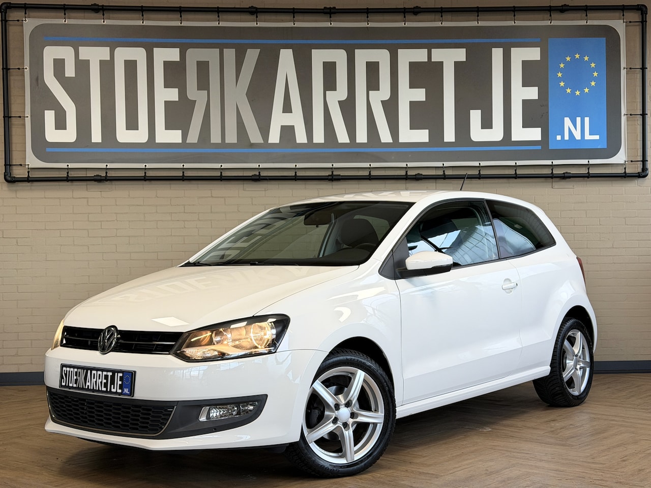 Volkswagen Polo - 1.2 TSI DSG Highline | Navi | Clima | Cruise control | PDC | Bluetooth | Perfect 100% elk - AutoWereld.nl