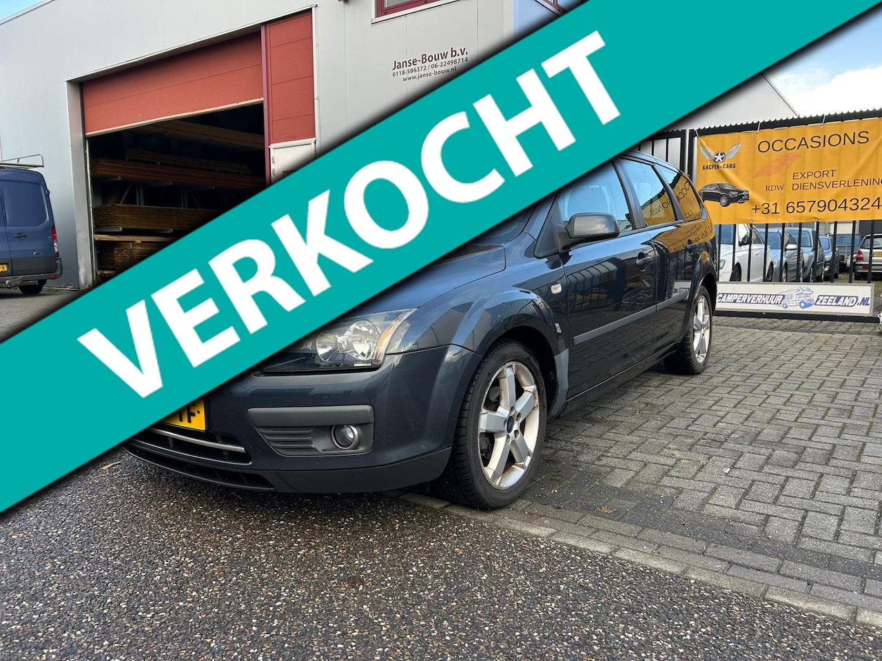 Ford Focus Wagon - 1.6-16V Futura In de opties! - AutoWereld.nl