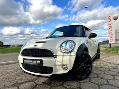 MINI Cooper S - 1.6 Xenon- Leder-Airco-Velgen-full option