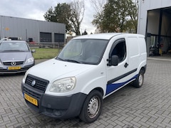 Fiat Doblò - 1.3 MJ Basis "startmotor defect"