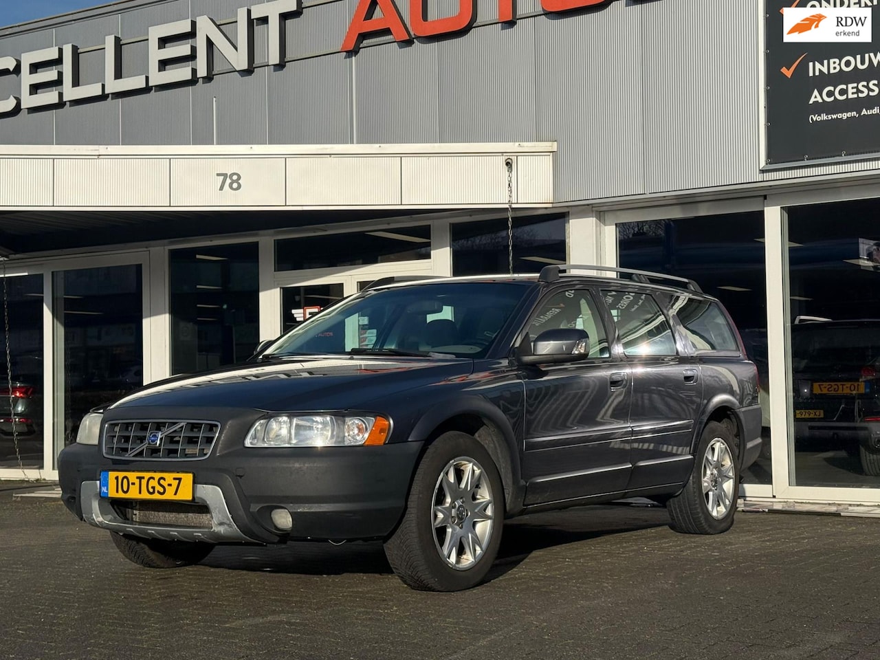 Volvo XC70 - 2.4 D5 Kinetic 2.4 D5 Kinetic - AutoWereld.nl