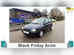 Opel Corsa - 1.2i-16V Sport NIEUWE APK