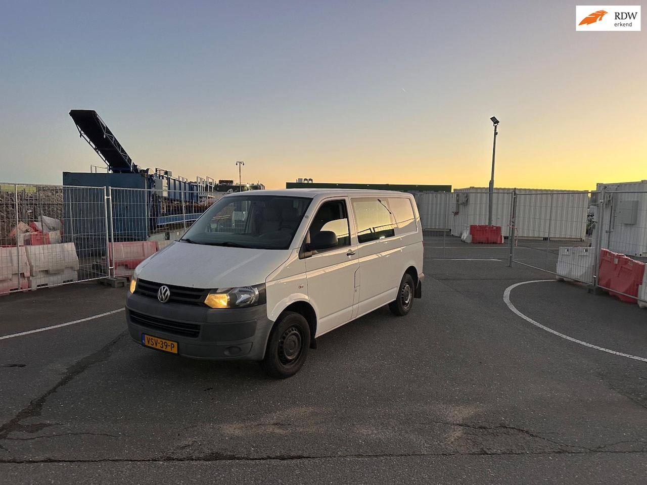 Volkswagen Transporter - 2.0 TDI L1H1 BM T800 Airco.Airco - AutoWereld.nl
