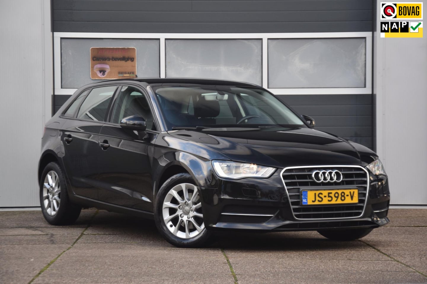 Audi A3 Sportback - 1.2 TFSI Attraction NL auto met onderhoudshistorie! - AutoWereld.nl