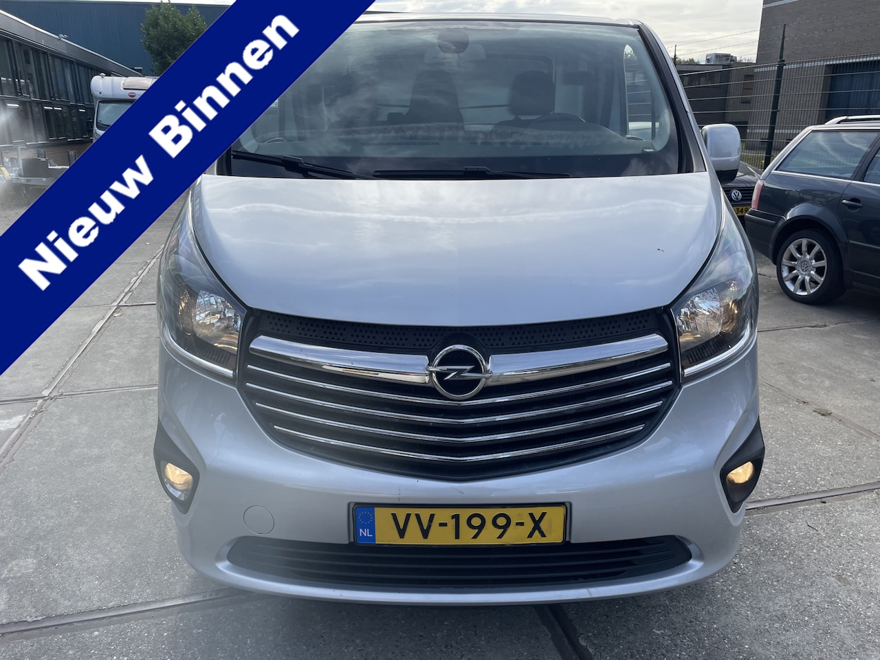 Opel Vivaro - 1.6 CDTI L2H1 Sport EcoFlex Mooie bus net grote beurt gehad apk ok div optie | 7200 ex btw - AutoWereld.nl