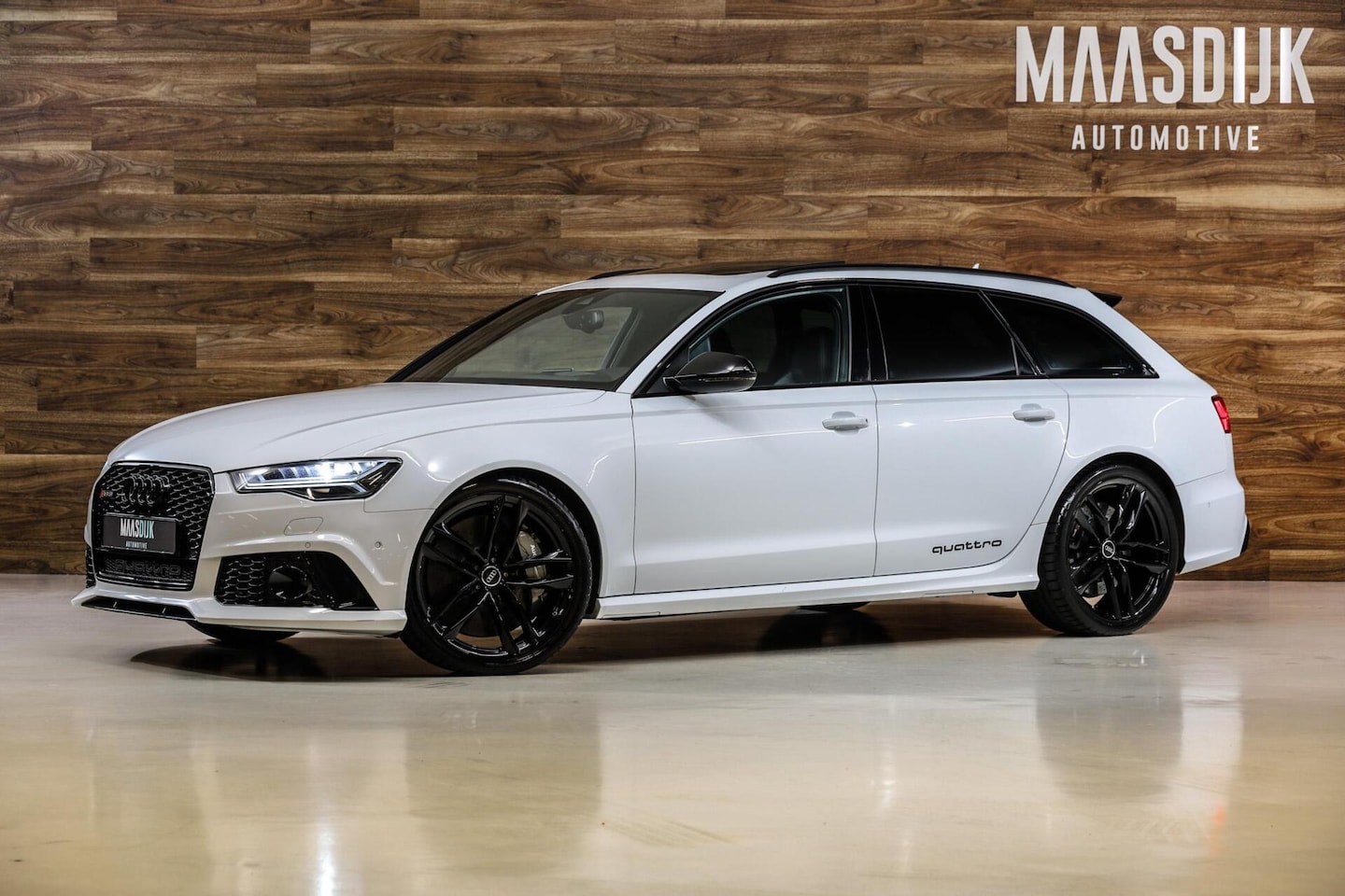 Audi RS6 - Avant 4.0 TFSI Quattro|Keramisch|HUD|Pano|ACC|Bose| - AutoWereld.nl