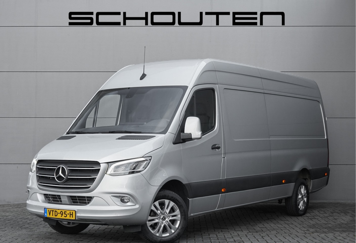 Mercedes-Benz Sprinter - 319 1.9 CDI L3H2 RWD 191PK Automaat Camera Cruise Trekhaak LMV - AutoWereld.nl