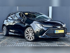 Toyota Corolla - 1.2 Turbo Dynamic / Stoel&stuurverwr. / Trekhaak / ACC / Camera
