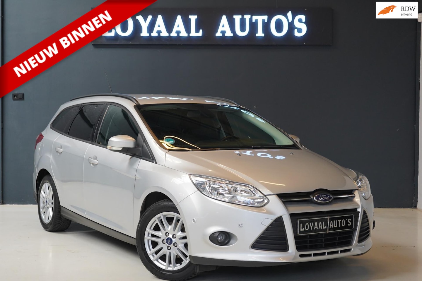 Ford Focus Wagon - 1.0 EcoBoost Titanium | NAVI | AIRCO | CRUISE | PDC | APK. - AutoWereld.nl