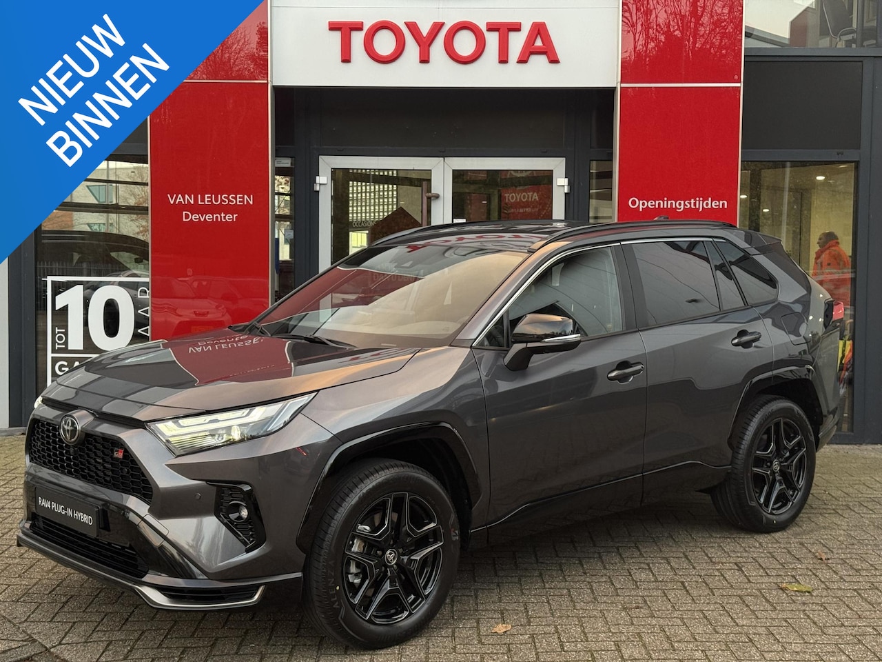 Toyota RAV4 - 2.5 Plug-in Hybrid AWD GR SPORT 2.5 Plug-in Hybrid AWD GR SPORT - AutoWereld.nl