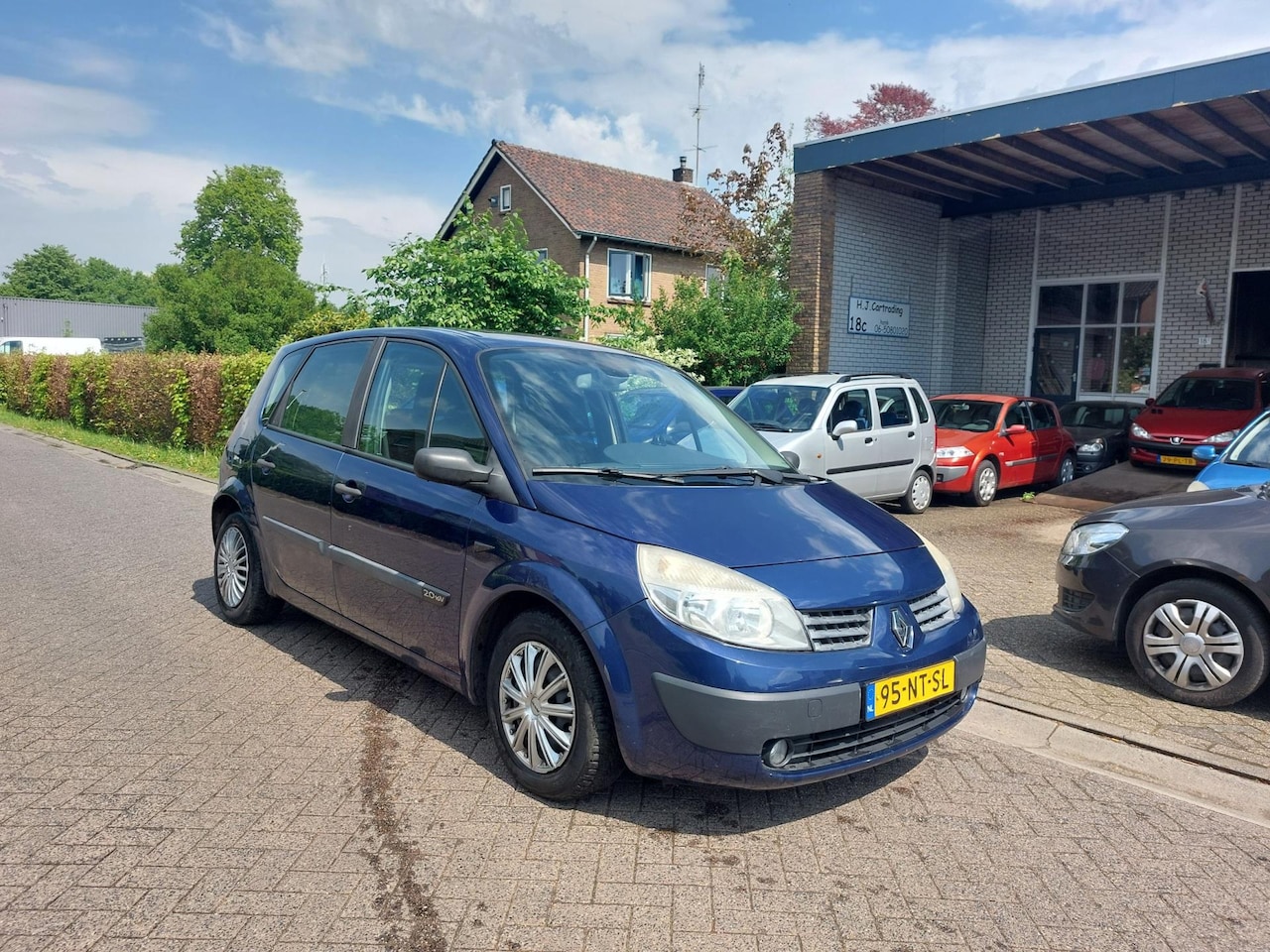 Renault Scénic - 1.6-16V Expression Basis 1.6-16V Expression Basis MPV - AutoWereld.nl