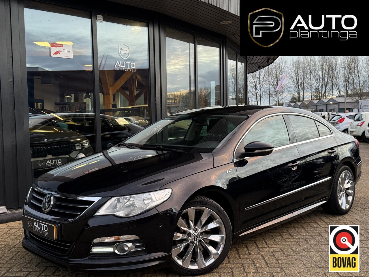 Volkswagen Passat CC - 2.0 TDI 4p. 140PK | R-Line | BOM VOL | AUTOMAAT | Stoelverwarming | Navigatie | 18 Inch Li - AutoWereld.nl