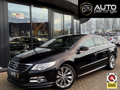 Volkswagen Passat CC - 2.0 TDI 4p. 140PK | R-Line | BOM VOL | AUTOMAAT | Stoelverwarming | Navigatie | 18 Inch Li