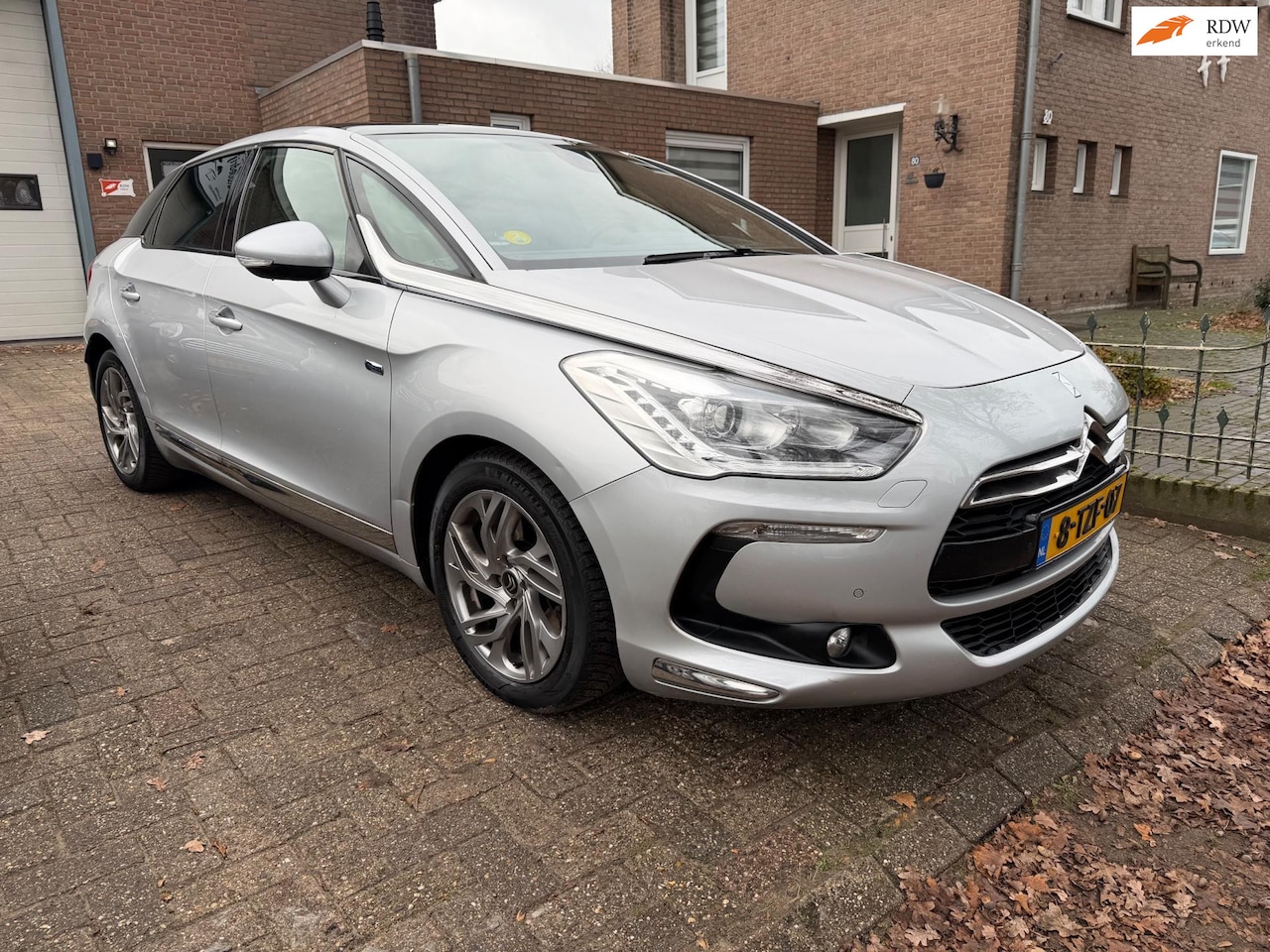 Citroën DS5 - 2.0 Hybrid4 Business Optimum 2.0 Hybrid4 Business Optimum - AutoWereld.nl