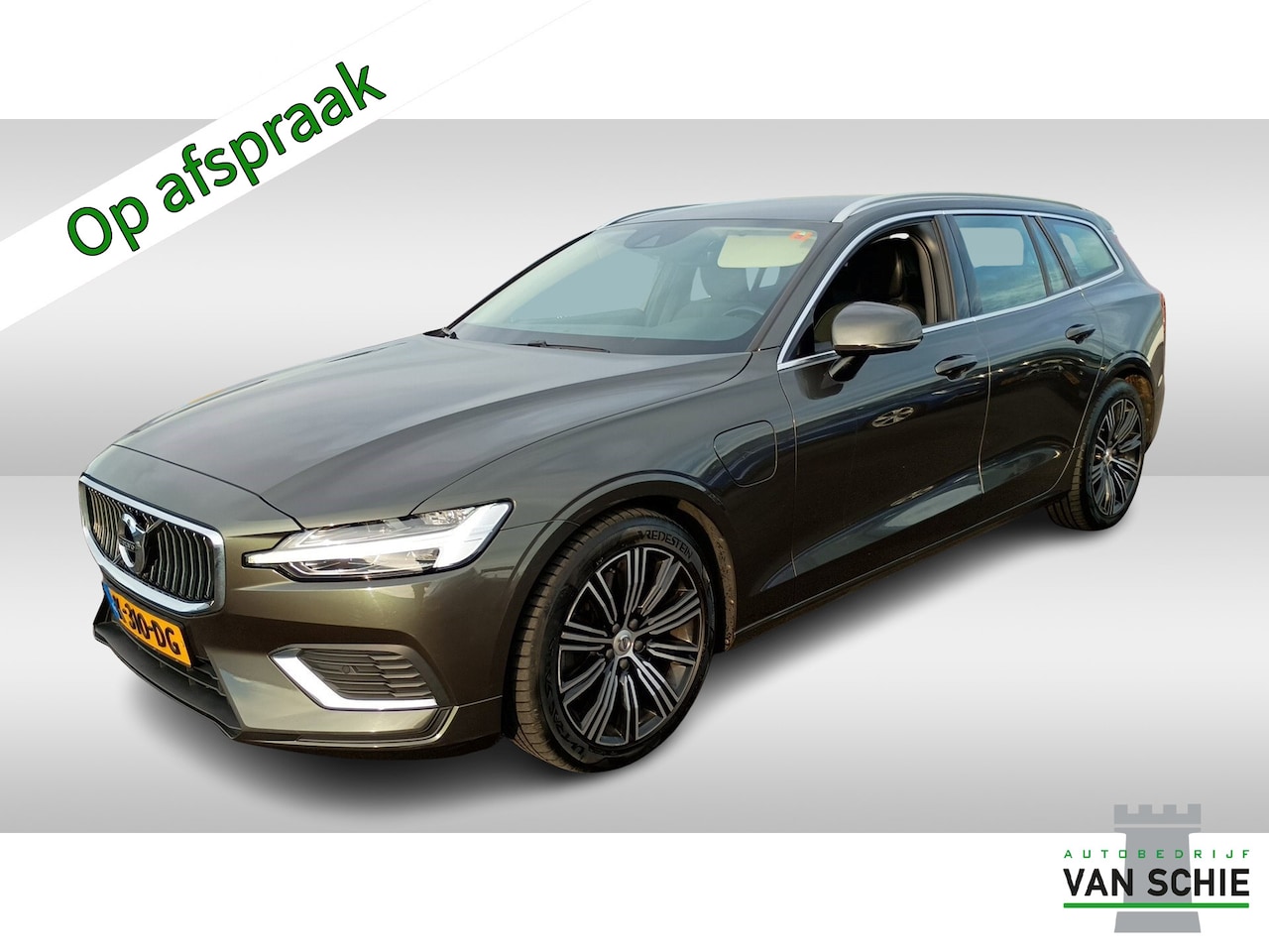 Volvo V60 - 2.0 T6 Recharge AWD Business Pro (253 PK) 1e-Eig. & Keurig-Onderh. BOVAG-Garantie. NL-Auto - AutoWereld.nl