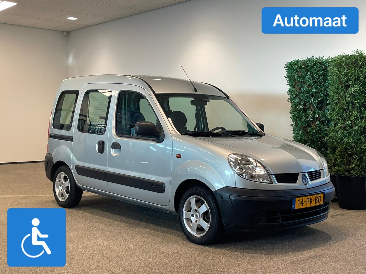 Renault Kangoo - Rolstoelauto Automaat 3+1 (airco) Rolstoel geschikt - AutoWereld.nl