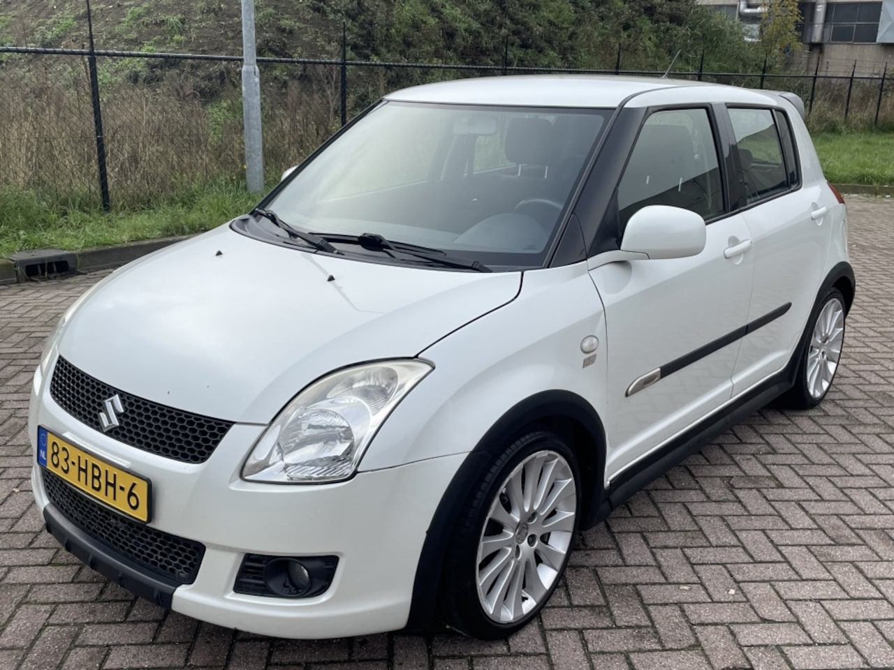 Suzuki Swift - 1.3 Shogun 1.3 Shogun - AutoWereld.nl
