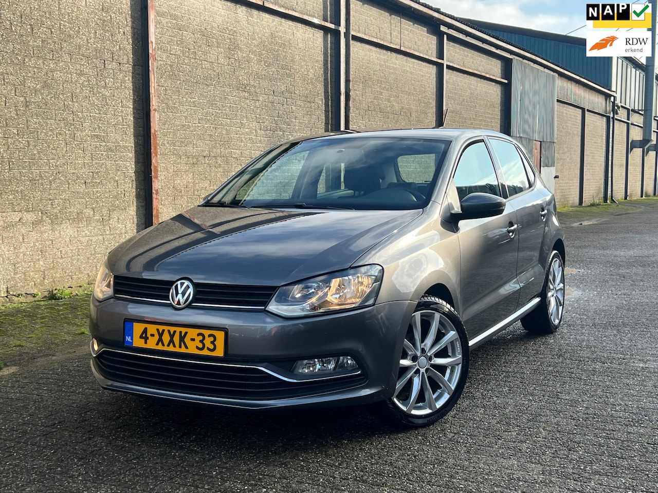 Volkswagen Polo - 1.2 TSI Comfortline | Navi + Cruise + Airco Nu € 6.499,-!!! - AutoWereld.nl