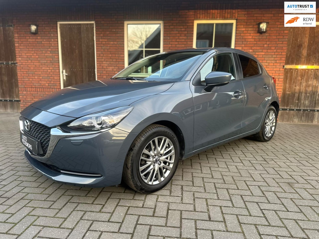 Mazda 2 Hybrid - 1.5 Skyactiv-G Luxury M-Hybrid| LED| Stoelverwarming| Blind spot - AutoWereld.nl