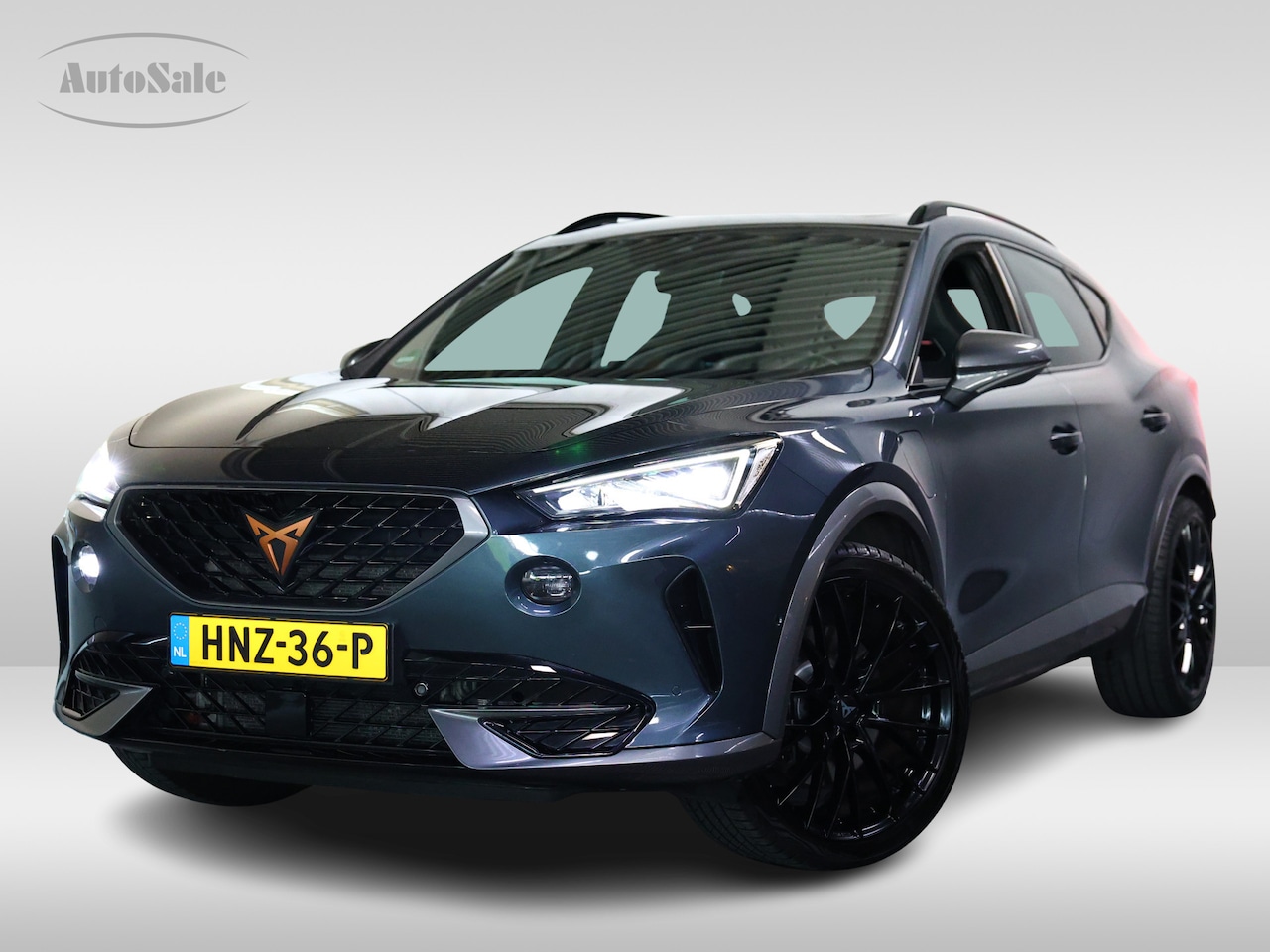 CUPRA Formentor - 1.4 e-Hybrid VZ Performace 245pk PANO CARPLAY STUURVW ACC LEDER '22 - AutoWereld.nl