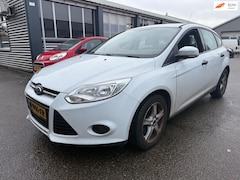 Ford Focus - 1.0 EcoBoost 2013 DISTRIBUTIERIEM GEKNAPT