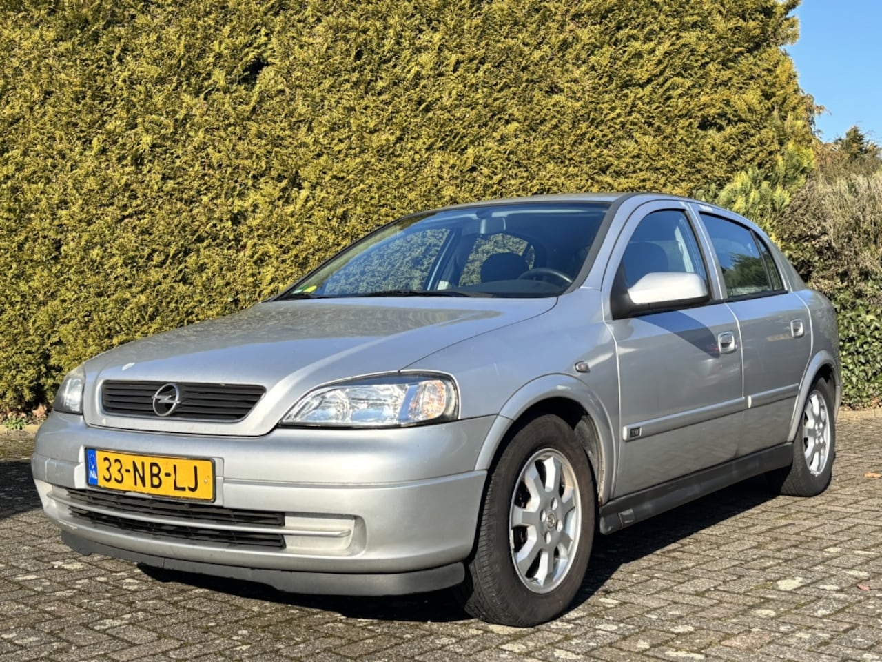Opel Astra - 1.6 Njoy Nieuwe APK | Airco | Elektr. Ramen | Trekhaak - AutoWereld.nl