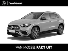 Mercedes-Benz GLA-Klasse - 250 e Business Solution AMG Nightpakket / Panoramadak / Distronic / Achteruitrijcamera