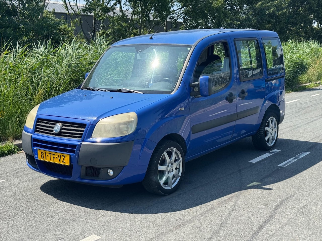 Fiat Doblò - 1.4 Dynamic / PERSOONS / KOPPELING ZWAK - AutoWereld.nl