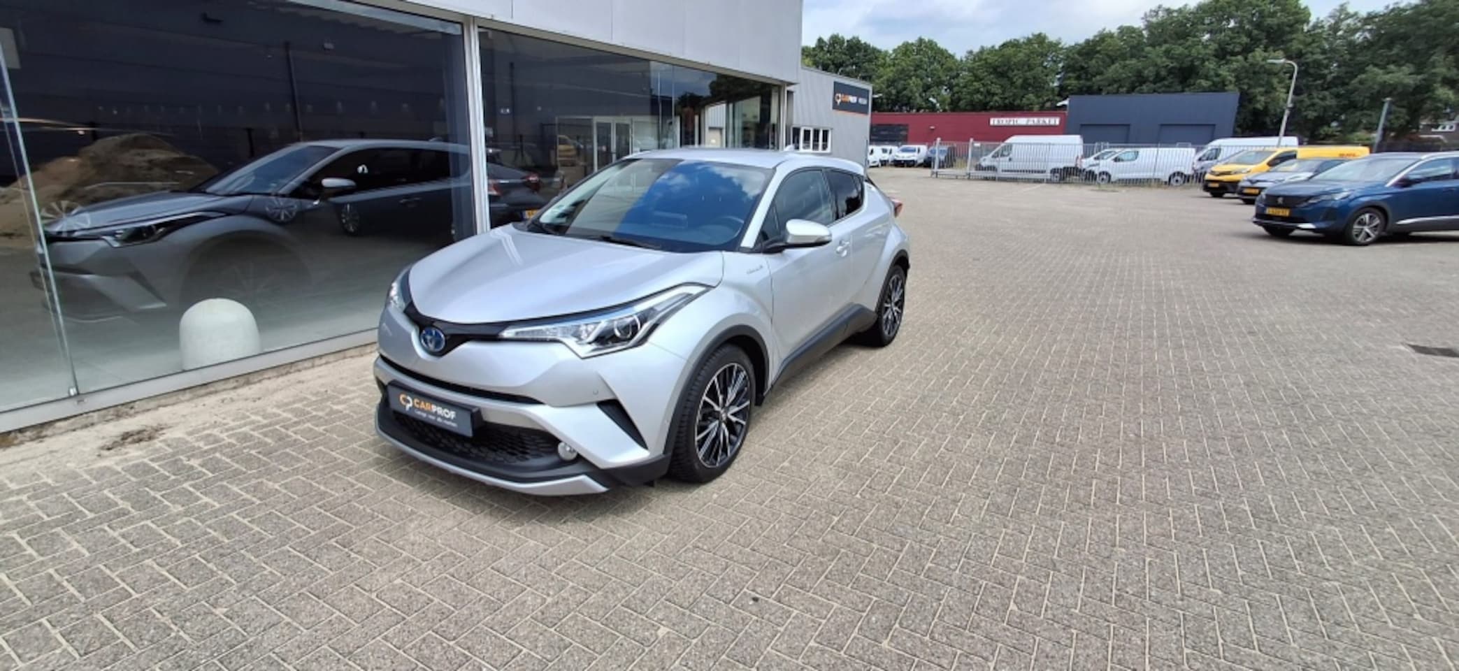 Toyota C-HR - 1.8 Hybrid Style NLauto | All-in - AutoWereld.nl