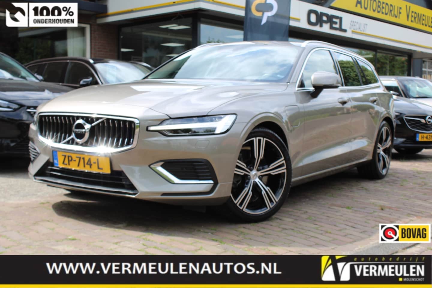 Volvo V60 - T8 Plug-in Hybrid 390PK AWD Inscription + 19''/ Navi/ Clima/ Full-LED/ Head-UP/ Panorama/ - AutoWereld.nl