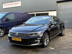 Volkswagen Passat - 1.4 TSI GTE Highline Leer Automaat Camera