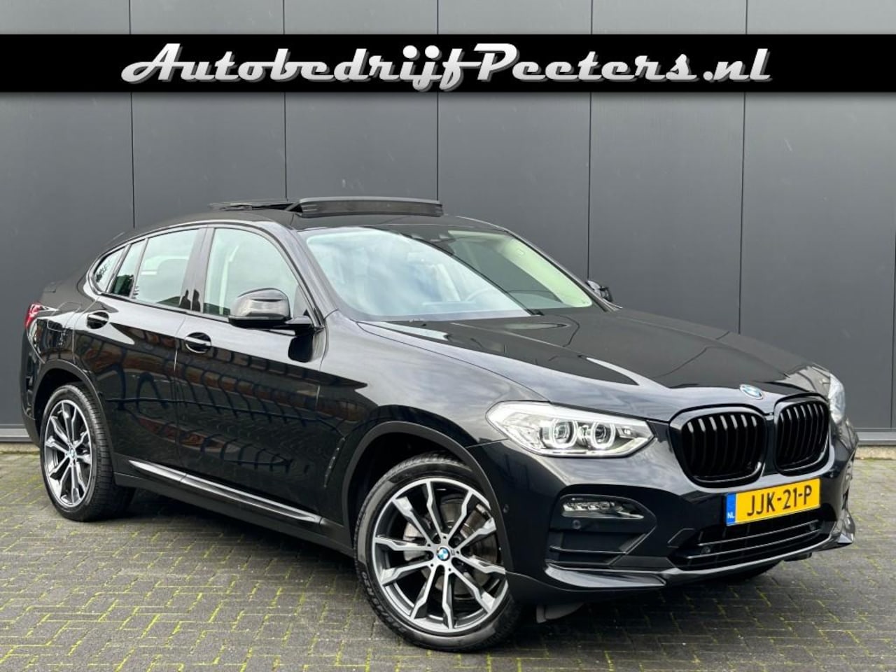 BMW X4 - xDrive20i X-Line Pano L-Cockpit Camera Leder Sfeerlicht Sportstoel Carplay - AutoWereld.nl