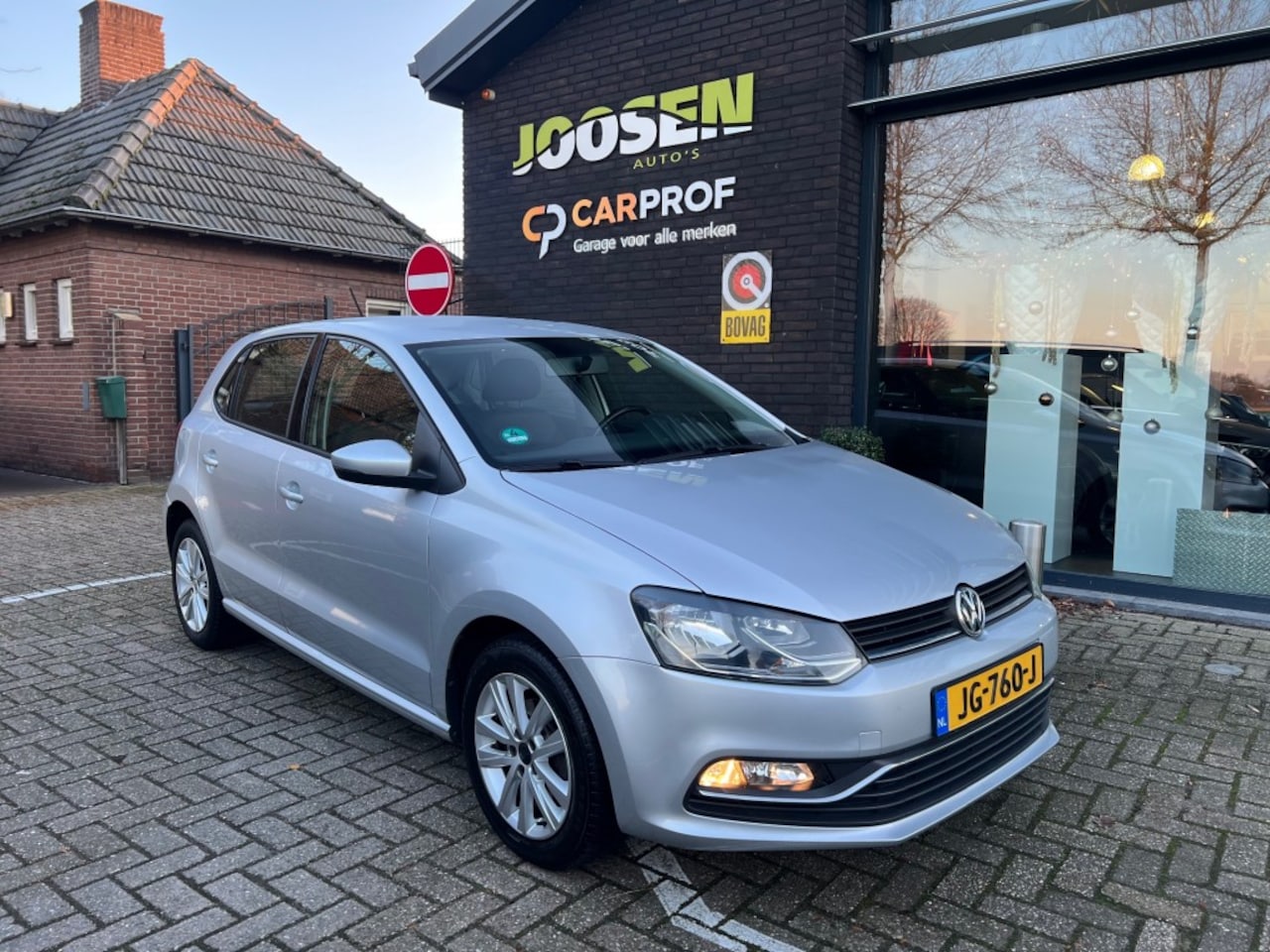 Volkswagen Polo - 1.2 TSI Highline 1.2 TSI HIGHLINE - AutoWereld.nl
