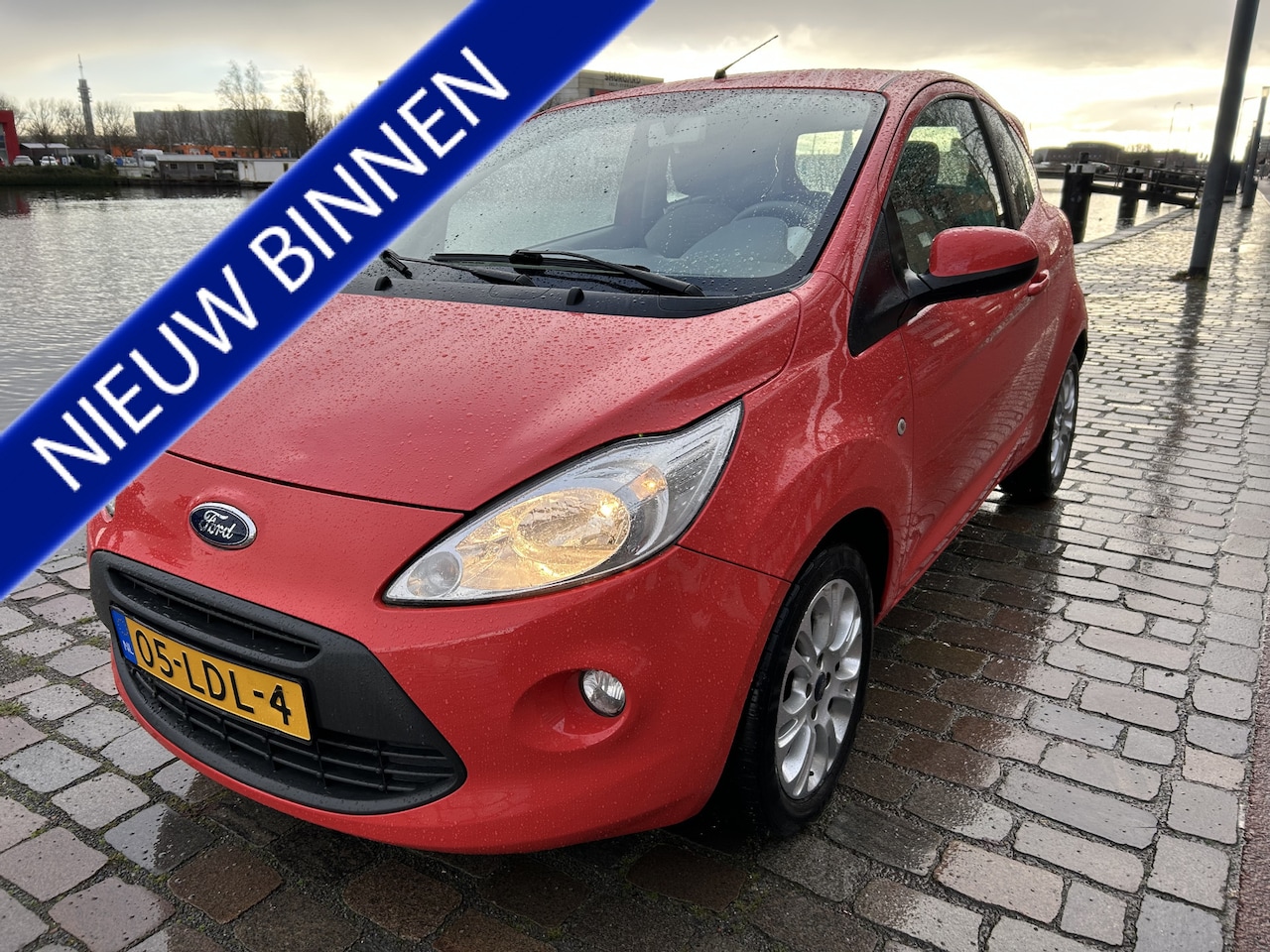 Ford Ka - 1.2 Titanium 97.000 km airco nieuwstaat - AutoWereld.nl