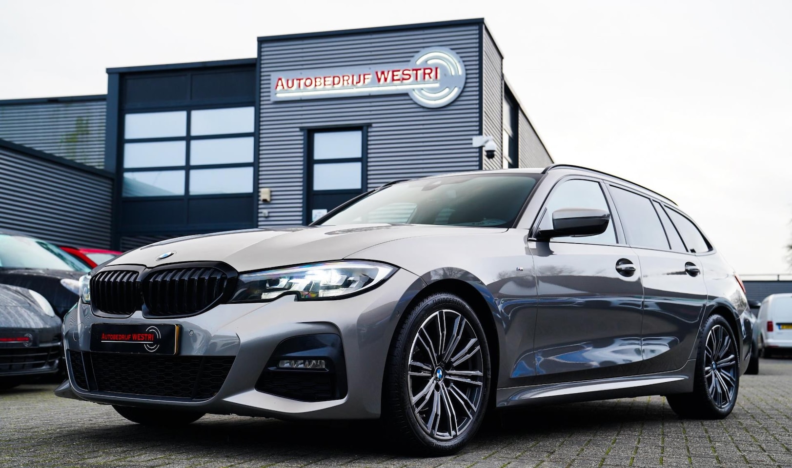 BMW 3-serie Touring - 318i Executive Edition | M Pakket | Elektrische achterklep - AutoWereld.nl