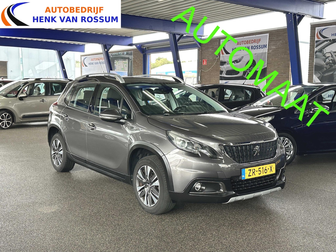Peugeot 2008 - 1.2 PureTech Allure Automaat | Carplay | Clima | Navi. - AutoWereld.nl