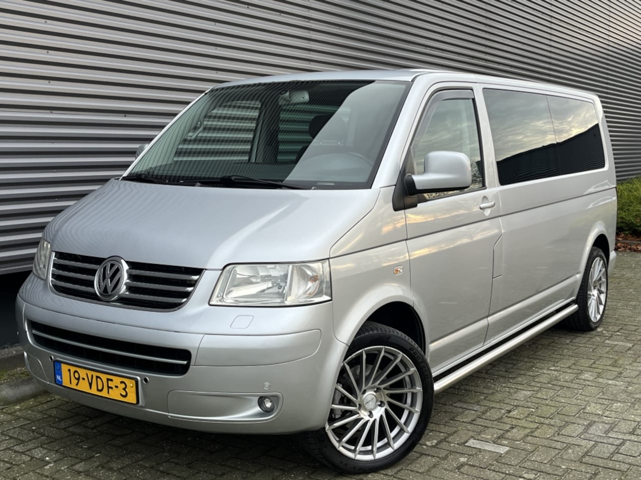 Volkswagen Transporter - 2.5 TDI 131PK 340 4M / *NAP* / Silver edition / 2007 / NW APK - AutoWereld.nl