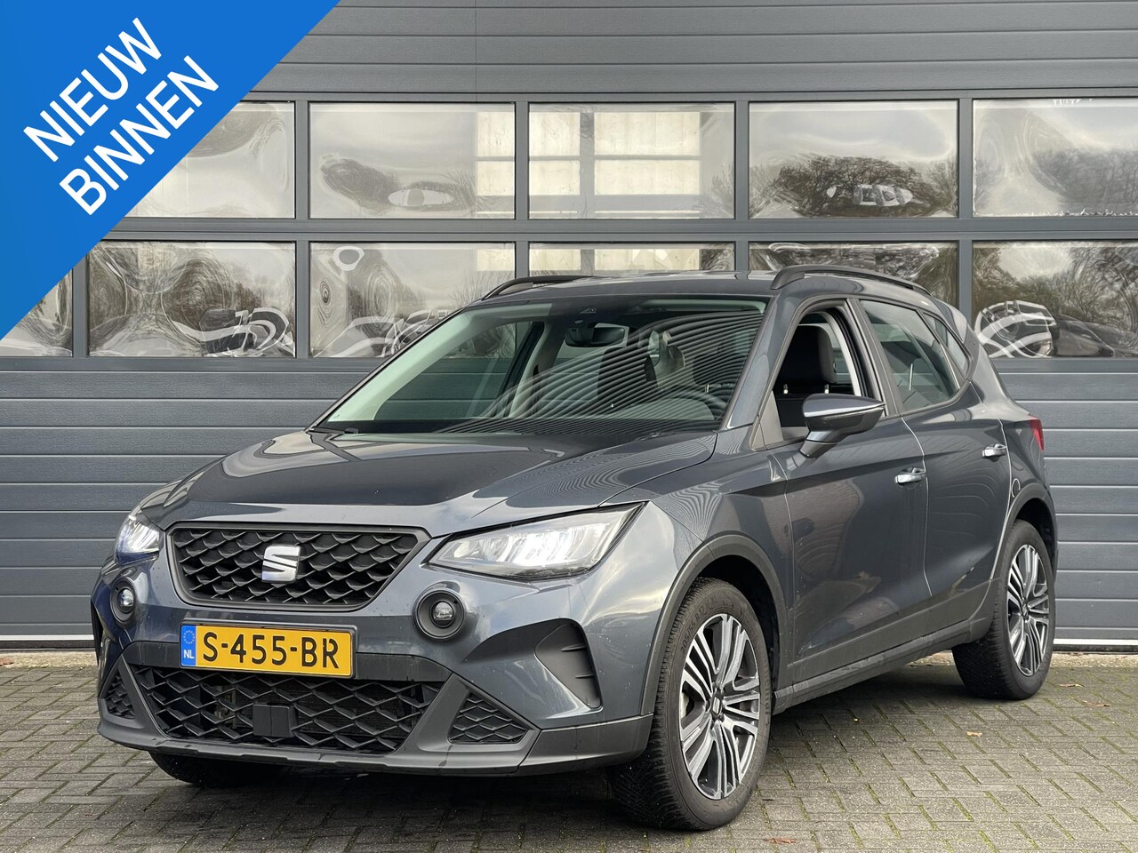 SEAT Arona - 1.0 TSI STYLE I APPLE CARPLAY I CLIMATE CONTROL I CRUISE CONTROL I 17" LICHT METALEN VELGE - AutoWereld.nl