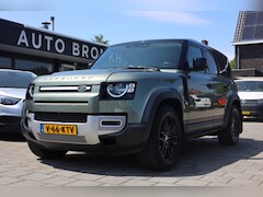 Land Rover Defender 110 - 2.0 D240 S *GRIJS KENTEKEN* Deze Defender kan ook als marge-auto geleverd worden voor deze