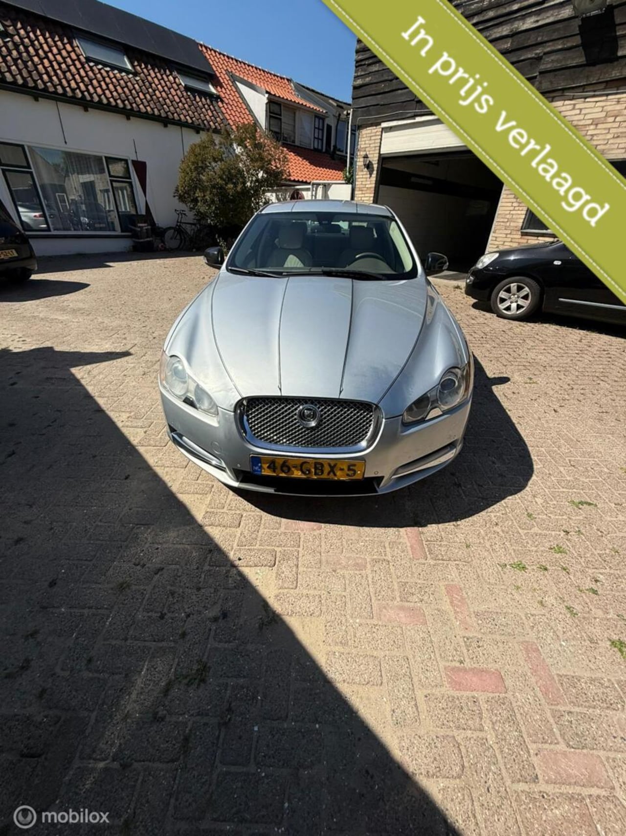 Jaguar XF - 2.7D V6 Luxury 2.7D V6 Luxury - AutoWereld.nl