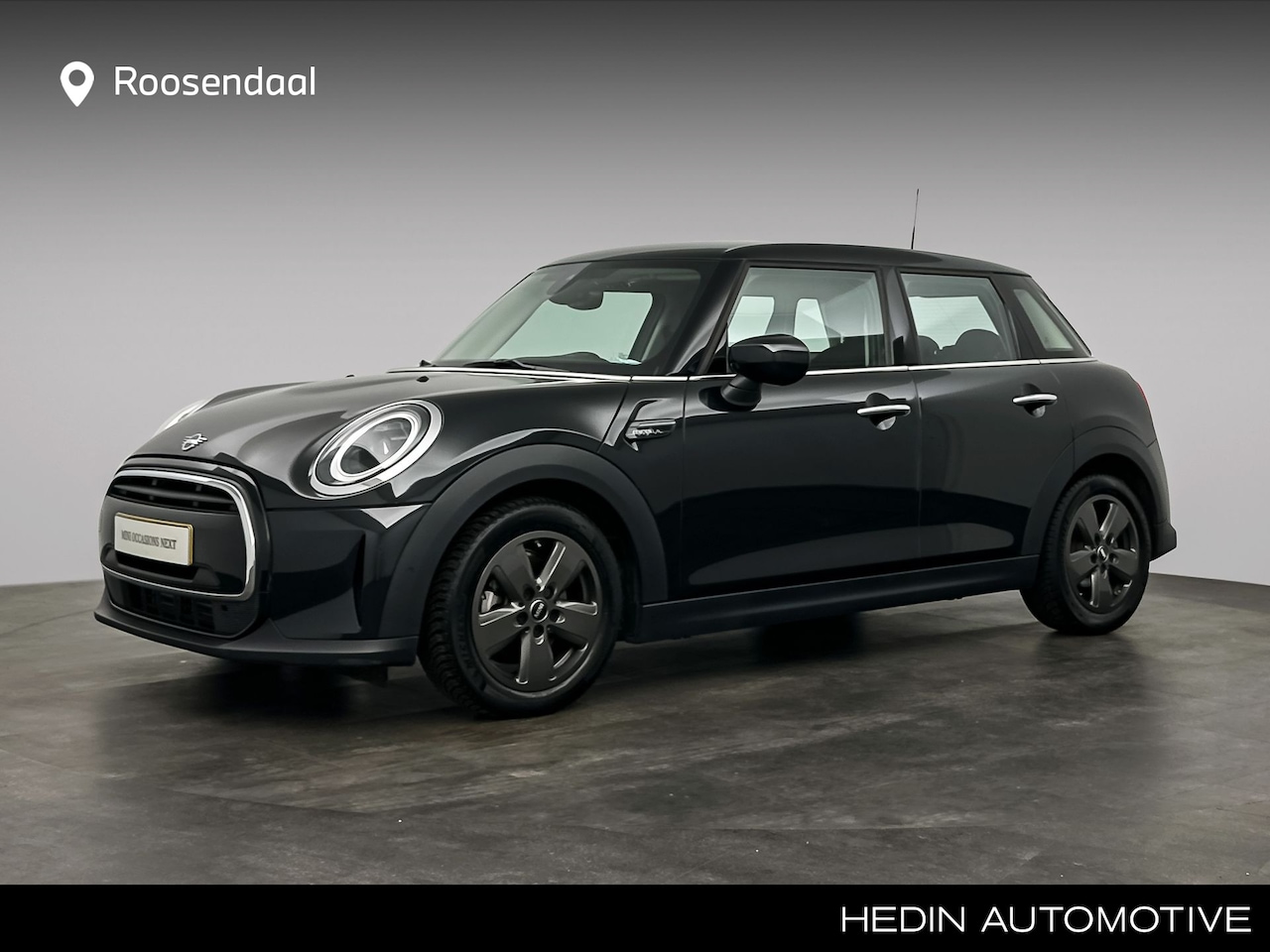 MINI Cooper - 5-Deurs 1.5 Classic | PDC achter | Elektrisch inklapbare spiegels | DAB radio | - AutoWereld.nl